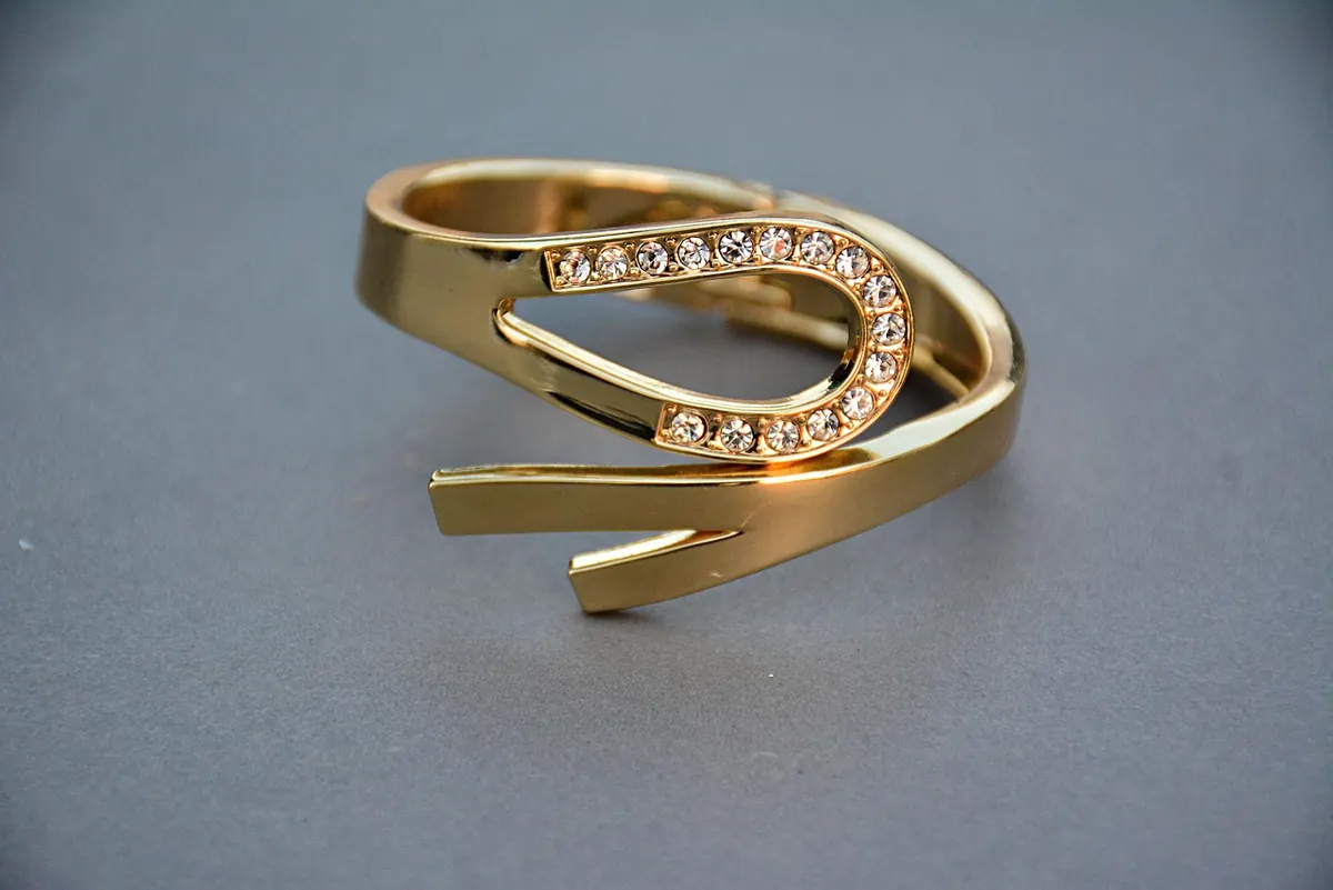 A Beginner's Guide to Blue Topaz Jewellery